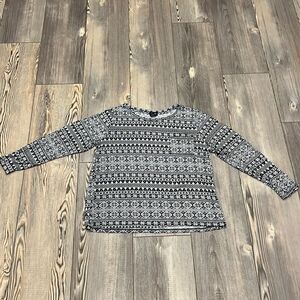 Justify Black & White Holiday Long Sleeve Tee